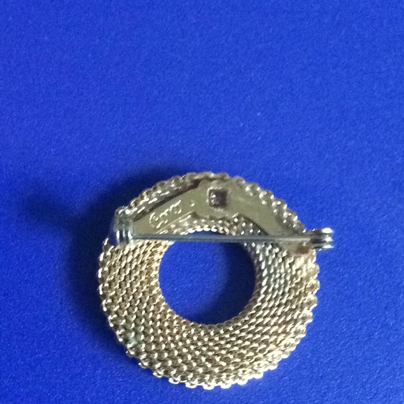 Coro gold brooch - Picture 4 of 6